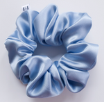 Load image into Gallery viewer, Antler &amp; Acre Scrunchie Cindy Silk
