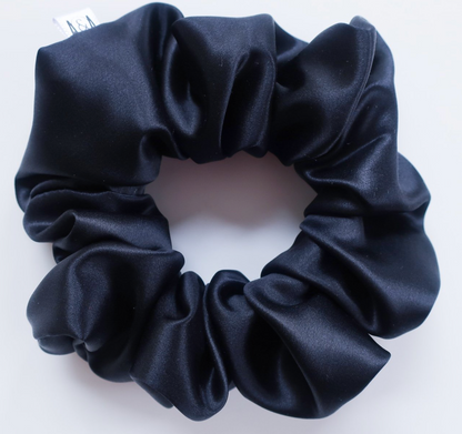 Antler & Acre Scrunchie Ebony Silk